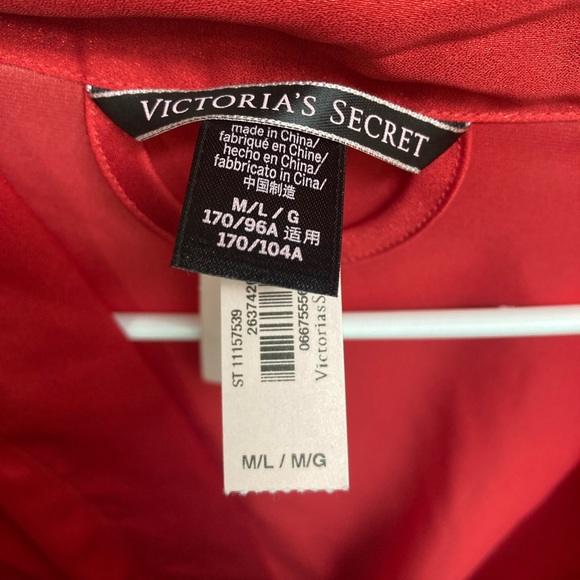 Victoria’s Secret - Georgette flounce robe - Picture 3 of 6